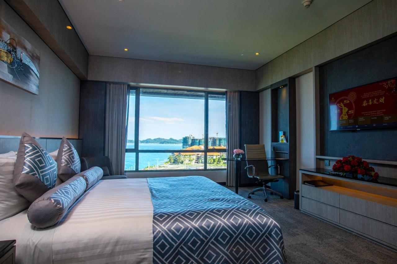 The Pacific Sutera Hotell Kota Kinabalu Exteriör bild