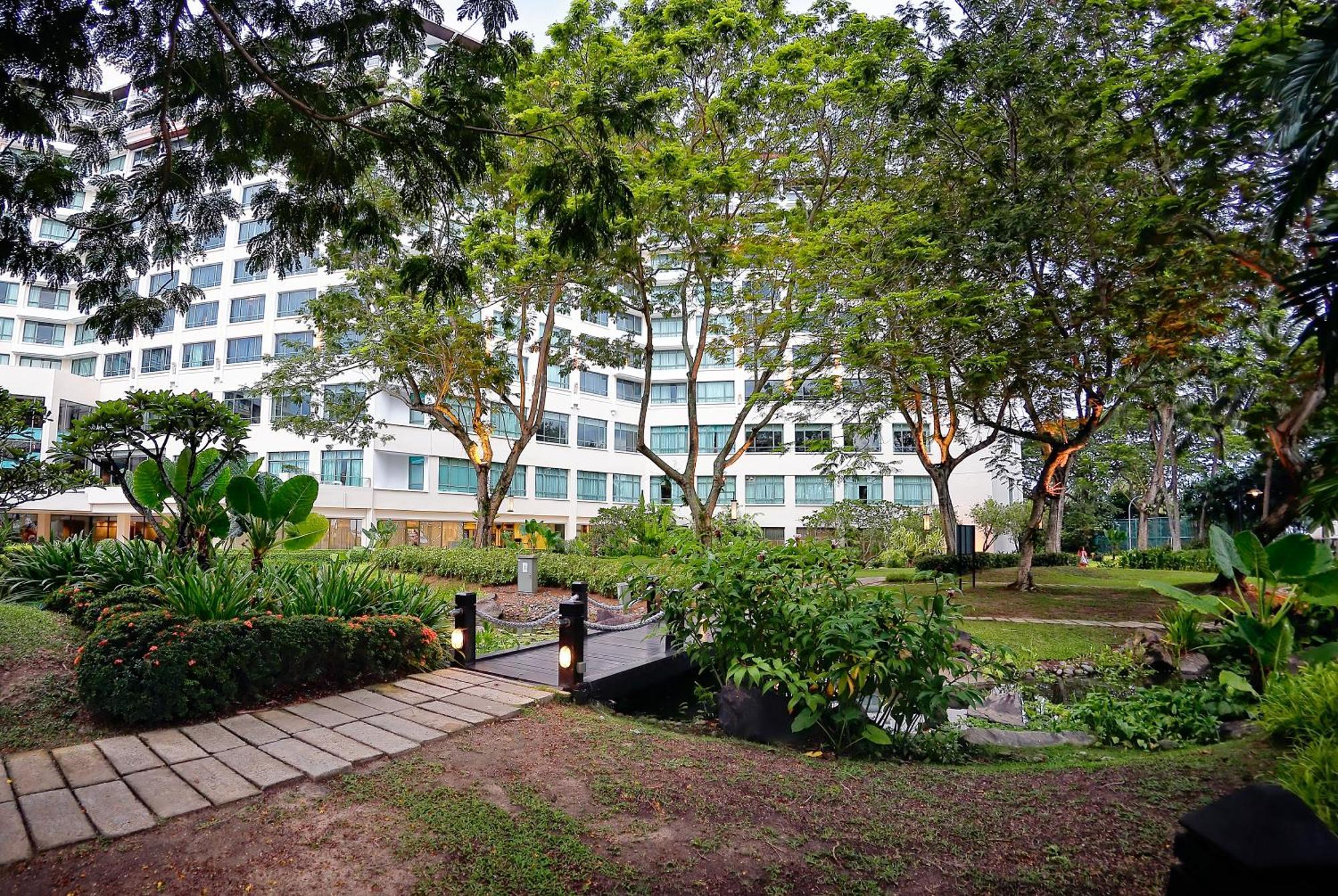 The Pacific Sutera Hotell Kota Kinabalu Exteriör bild