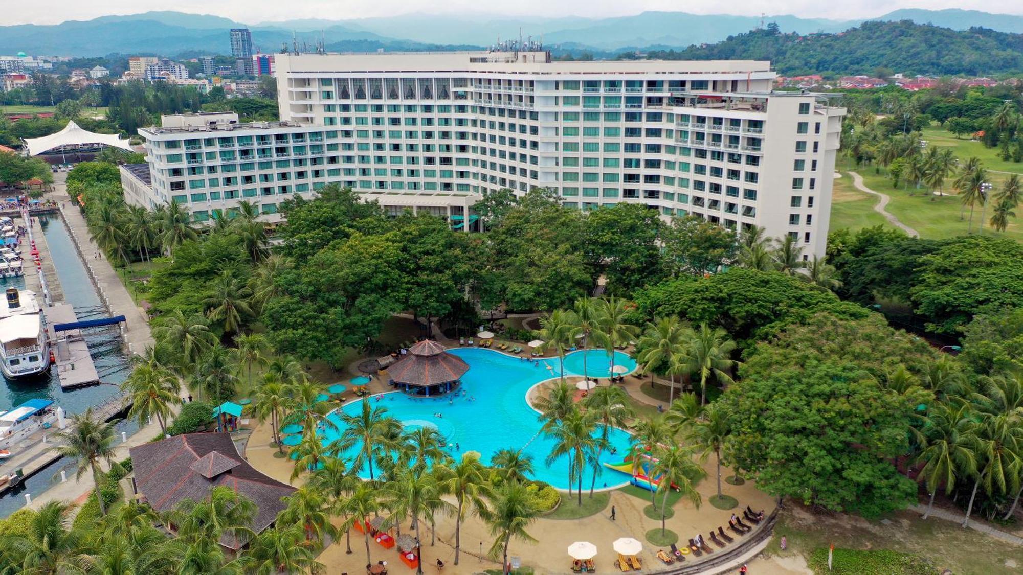 The Pacific Sutera Hotell Kota Kinabalu Exteriör bild